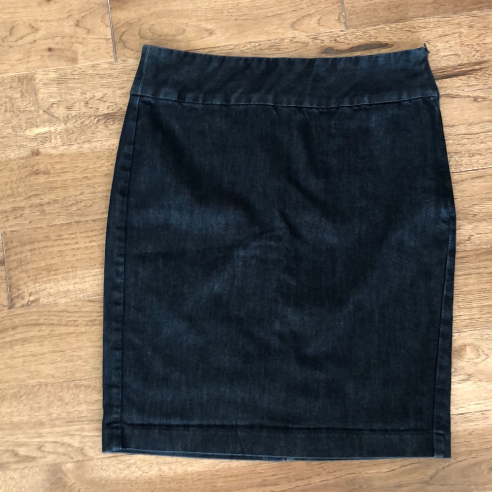 TH Denim stretch skirt